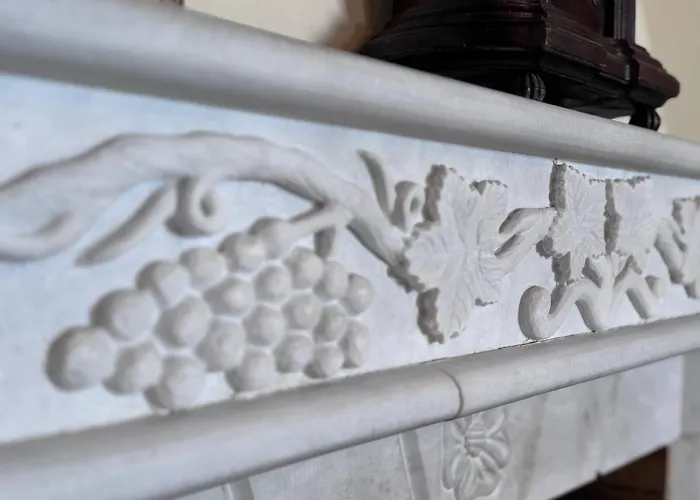 The Marble House Tinos Tripótamosz